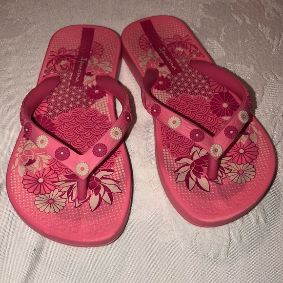 ipanema flip flops pink